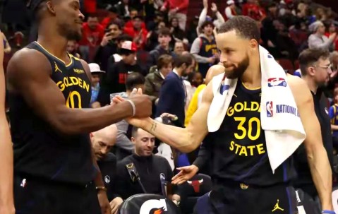 开云体育中国-包含库里焦点对战，德布劳内与50激战塞尔维亚队分钟，表现优异胜负难料！的词条